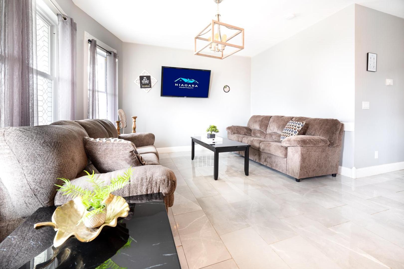 Large-Group Ready 8Br Home Near Niagara Falls & Casino Kültér fotó
