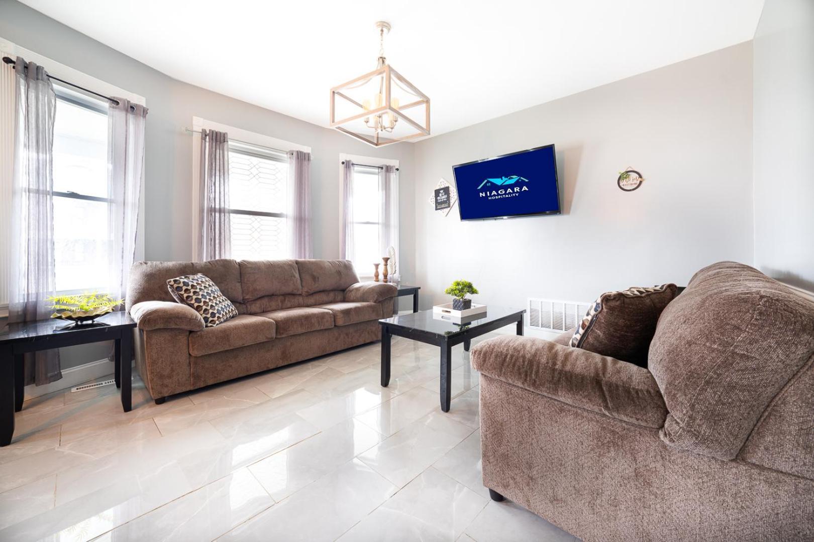 Large-Group Ready 8Br Home Near Niagara Falls & Casino Kültér fotó