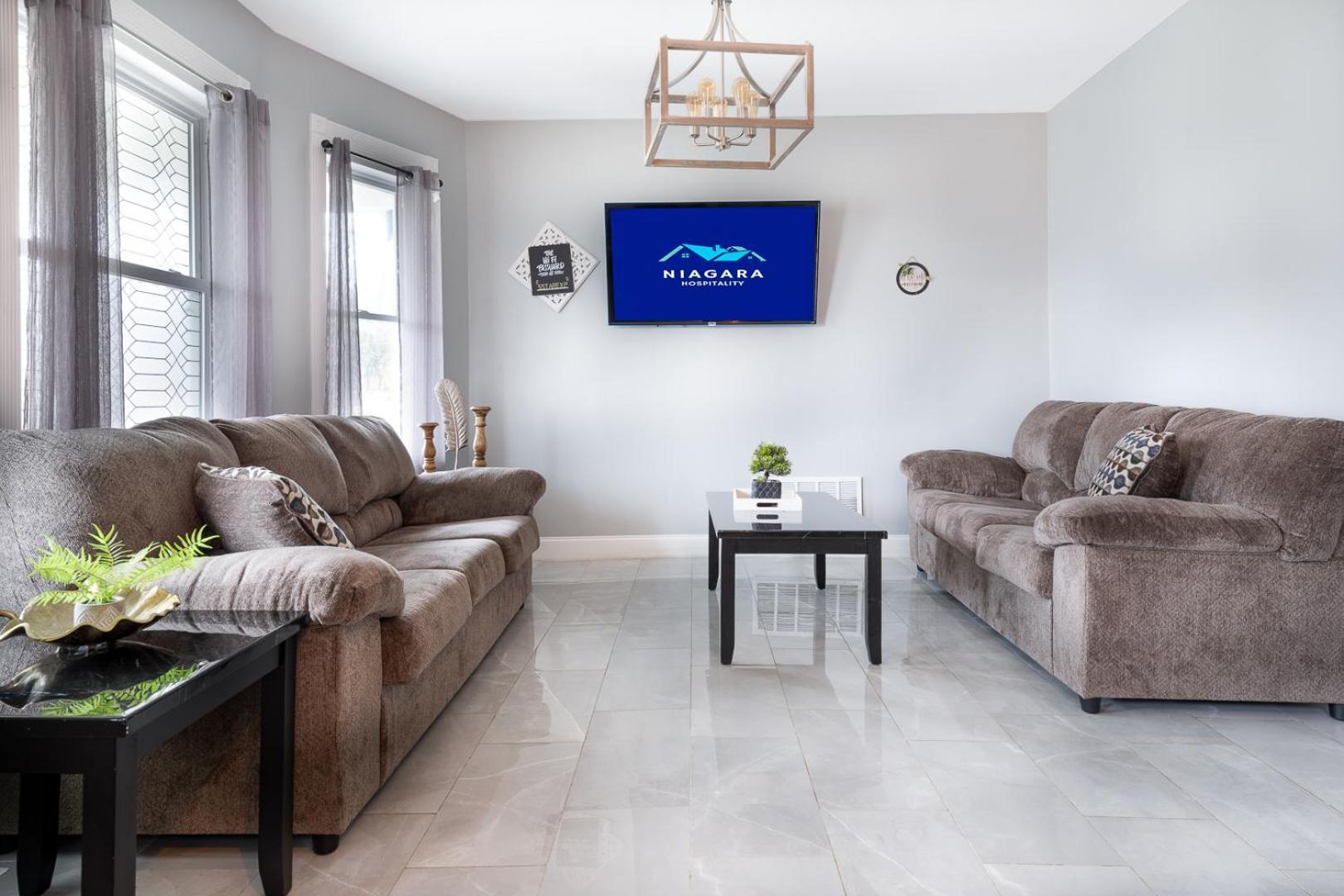 Large-Group Ready 8Br Home Near Niagara Falls & Casino Kültér fotó